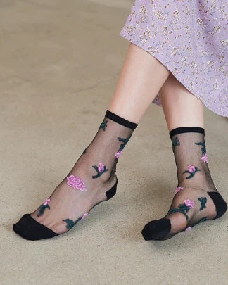 See Through Forest Of Roses (Black) Women's Crew Sock
